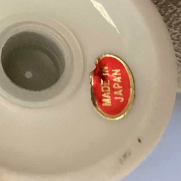 Vintage Mickey Mouse Salt and Pepper Japan - Picture 5 of 5